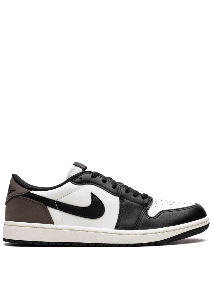 Jordan 1 Low Mocha