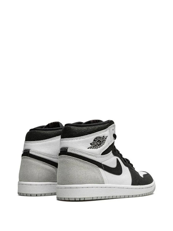 Jordan 1  Retro High OG Bleached Coral (GS)