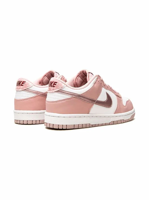 Nike Dunk Low Pink Velvet (GS)
